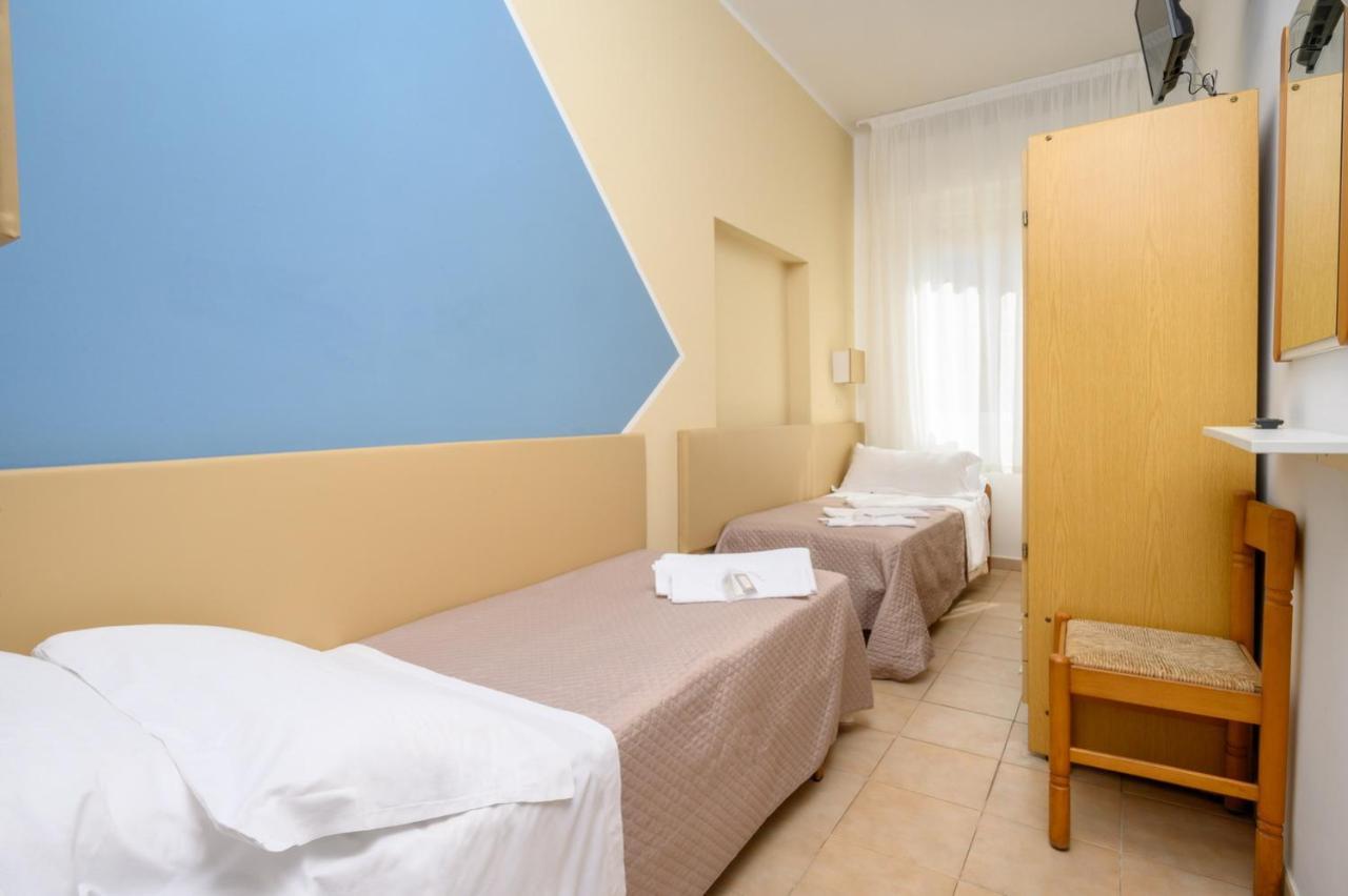Hotel Ca Vanni Rimini Kültér fotó